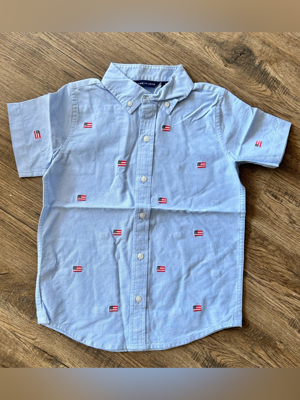Janie & Jack|Light Blue Short-Sleeve Button-Down Shirt with Flag Embroidery sz 6